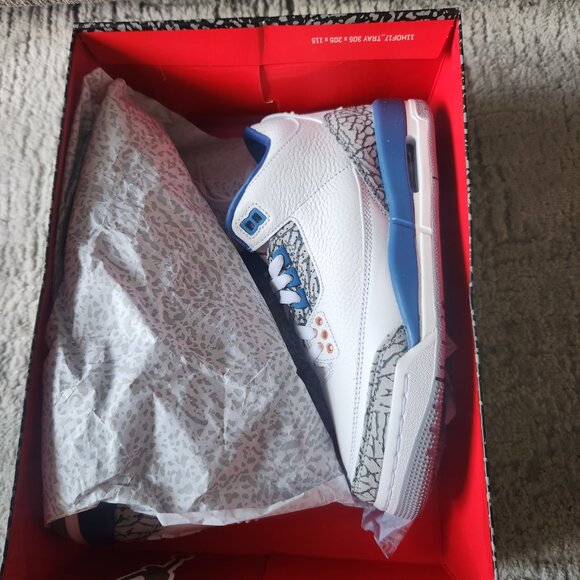 Air Jordan 3 Retro - Picture 2 of 7
